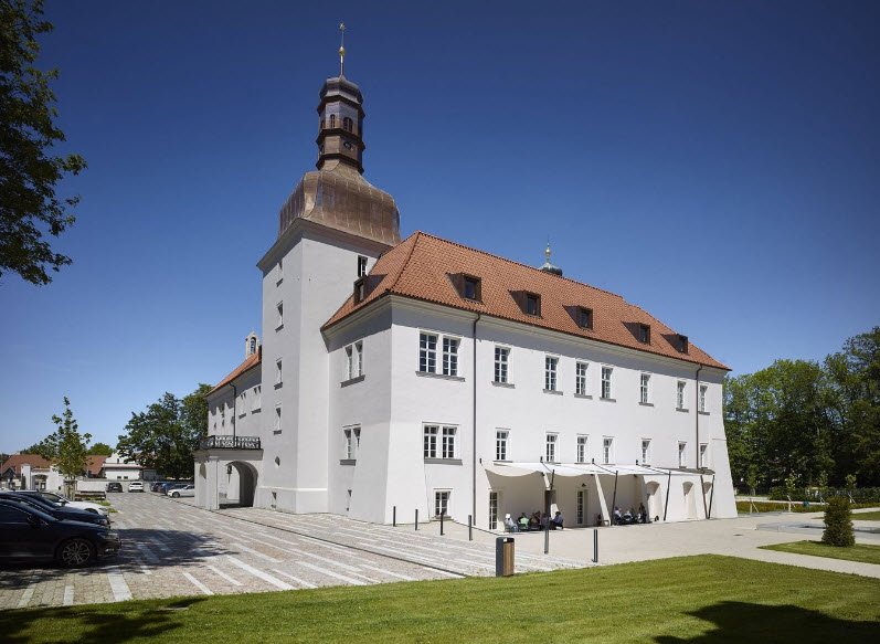 Zámek Dolní Břežany, Dolní Břežany, Czechia, Czech Republic (Czechia)